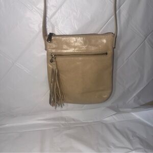 Hobo Sarah crossbody bag in cream